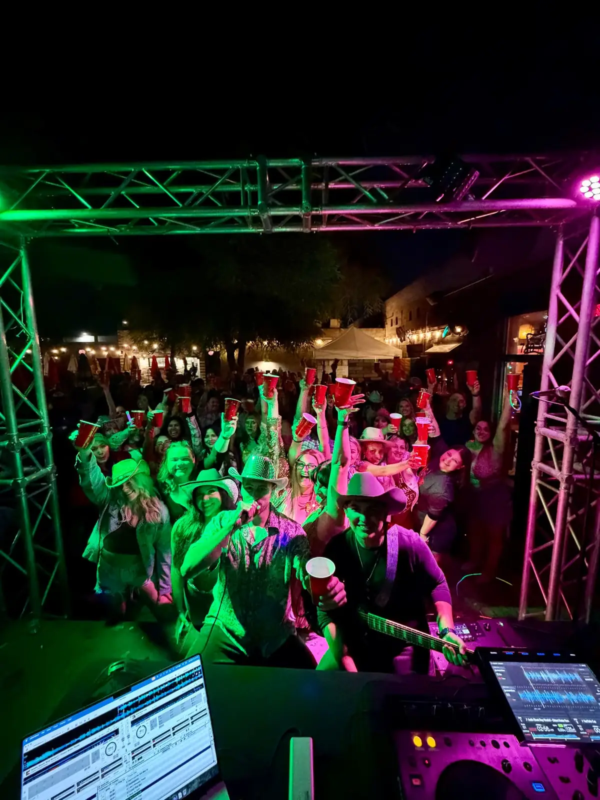Jordan Miller and Kristian Cruz performing for the Thunderbird Lounge crowd in Phoenix
